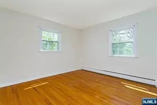 156 Bank St, Midland Park, NJ 07432 - Photo 10