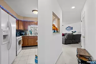 49 Boulder Run Road 182, Paterson, NJ 07501 - Photo 8