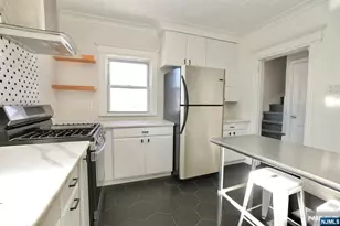 1 Bell Street 2, Belleville, NJ 07109 - Photo 8