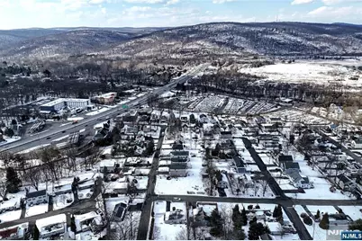 Avenue B, Mahwah, NJ 07430 - Photo 8