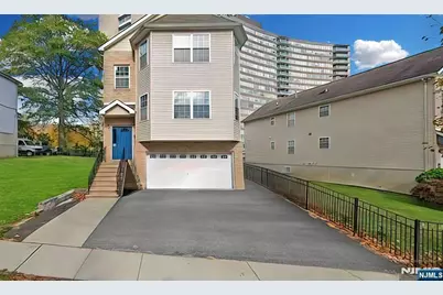 54 Melrose Avenue, East Orange, NJ 07018 - Photo 2