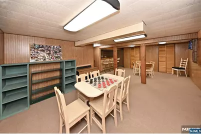 368 Elmwood Drive, Paramus, NJ 07652 - Photo 16