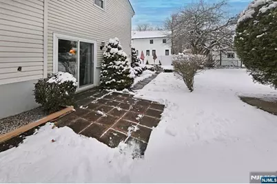 368 Elmwood Drive, Paramus, NJ 07652 - Photo 26