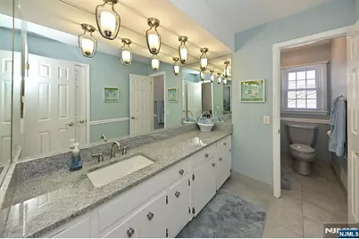 368 Elmwood Drive, Paramus, NJ 07652 - Photo 14