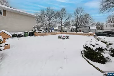 368 Elmwood Drive, Paramus, NJ 07652 - Photo 24