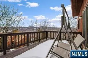 23 Wimbledon Dr 10, Vernon, NJ 07462 - Photo 16