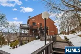 23 Wimbledon Dr 10, Vernon, NJ 07462 - Photo 30