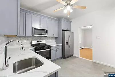 137 Devon Street, Kearny, NJ 07032 - Photo 2