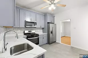 137 Devon St, Kearny, NJ 07032 - Photo 2