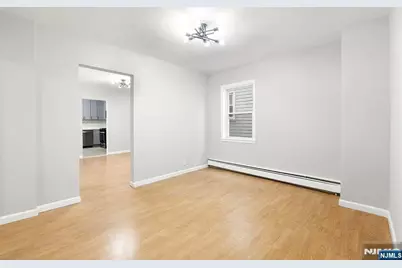 137 Devon Street, Kearny, NJ 07032 - Photo 4