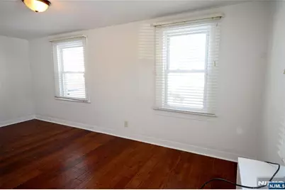 420 Broad Avenue, Englewood, NJ 07631 - Photo 10