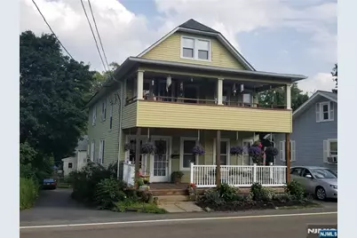 36 Glenwild Avenue 1 #1, Bloomingdale, NJ 07403 - Photo 2