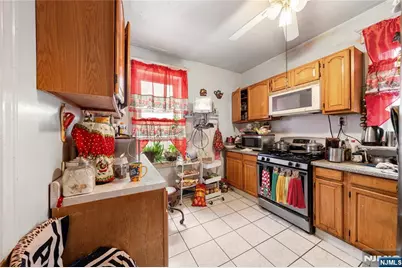 85 Arlington Avenue, Jersey City, NJ 07305 - Photo 18