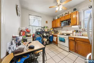 85 Arlington Ave, Jersey City, NJ 07305 - Photo 10