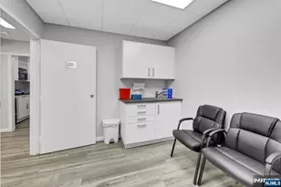 466 Old Hook 11, Emerson, NJ 07630 - Photo 12