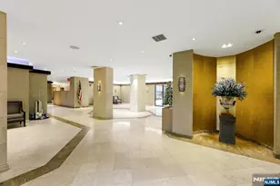 300 Winston 910, Cliffside Park, NJ 07010 - Photo 24