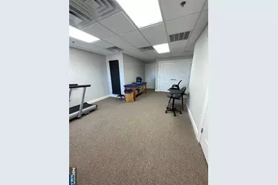 18 Wyckoff Avenue 202 #202, Waldwick, NJ 07463 - Photo 6