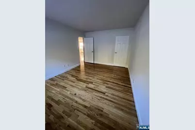 280-320 Oak Street 304B #304B, Ridgewood, NJ 07450 - Photo 14