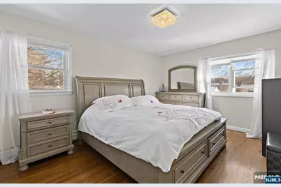 11 Belmont Avenue, Emerson, NJ 07630 - Photo 12