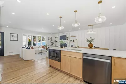 589 Fletcher Avenue, Oradell, NJ 07649 - Photo 10