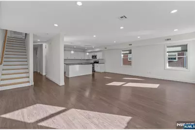 165 Fort Lee Road, Teaneck Township, NJ 07666 - Photo 6