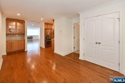 7000 Boulevard East 43H #43H, Guttenberg, NJ 07093 - Photo 6