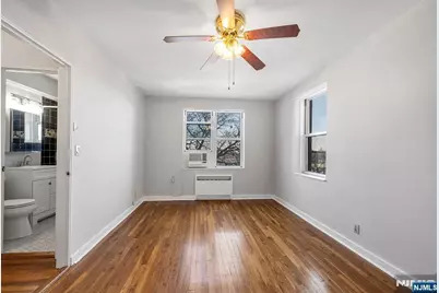 8300 Boulevard East 4D #4D, North Bergen, NJ 07047 - Photo 18
