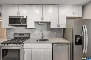 8300 Blvd East 4D, North Bergen, NJ 07047 - Photo 8