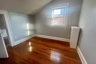 114 Cloverdale Ave 2, Paramus, NJ 07652 - Photo 4