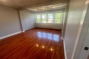 114 Cloverdale Ave 2, Paramus, NJ 07652 - Photo 10