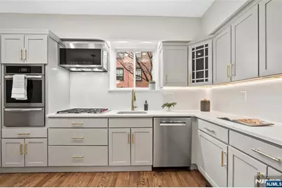 161 5th Street 1 #1, Hoboken, NJ 07030 - Photo 12