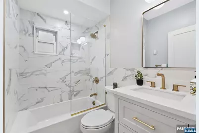 161 5th Street 1 #1, Hoboken, NJ 07030 - Photo 20