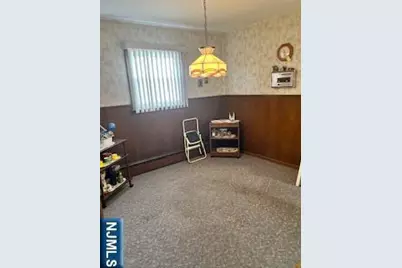 271 Danforth Avenue, Jersey City, NJ 07305 - Photo 8