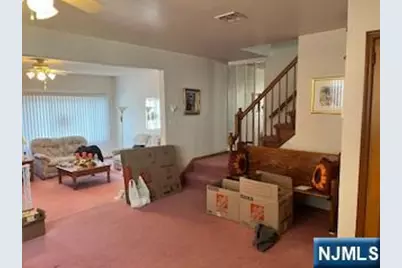 271 Danforth Avenue, Jersey City, NJ 07305 - Photo 4