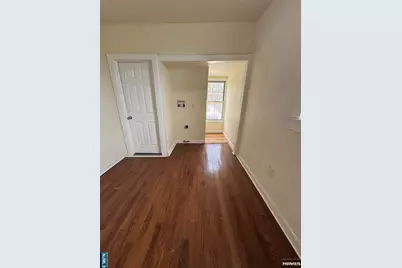 133 Seymour Avenue 3 #3, Newark, NJ 07108 - Photo 4