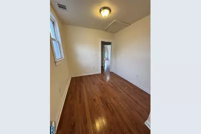 133 Seymour Avenue 3 #3, Newark, NJ 07108 - Photo 6