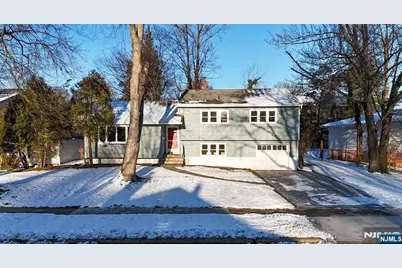 10 Eastbrook Drive, River Edge, NJ 07661 - Photo 1