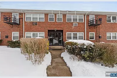 1628 Valley Street 2A #2A, Fort Lee, NJ 07024 - Photo 1