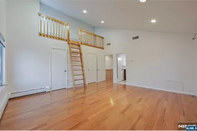 19 Manhattan Place 19 #19, Cliffside Park, NJ 07010 - Photo 28