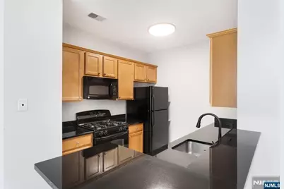 1100 Sterling Drive 709 #709, Franklin Lakes, NJ 07417 - Photo 2
