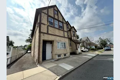 52-54 Stuyvesant Avenue 1st Floor #5, Lyndhurst Township, NJ 07071 - Photo 1