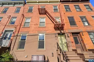 10 Bright Street 1, Jersey City, NJ 07302 - Photo 1