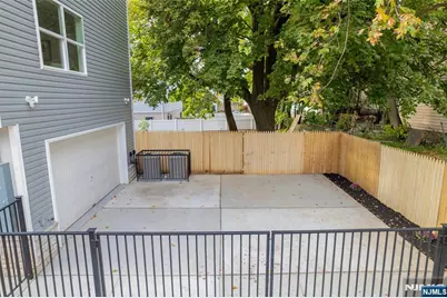 543 13th Avenue, Newark, NJ 07103 - Photo 28