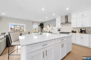 14 Belmont Pl, Oakland, NJ 07436 - Photo 14