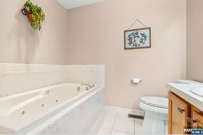 124 Ridge Drive, Pompton Lakes, NJ 07442 - Photo 18