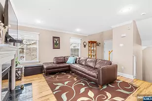 124 Ridge Dr, Pompton Lakes, NJ 07442 - Photo 8