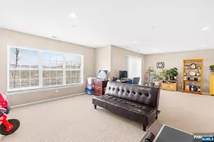 124 Ridge Dr, Pompton Lakes, NJ 07442 - Photo 26