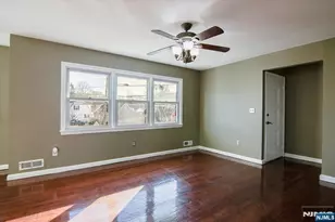 301 Riverview Rd, Pompton Lakes, NJ 07442 - Photo 8