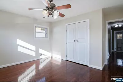 301 Riverview Road, Pompton Lakes, NJ 07442 - Photo 12