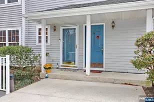 1141 Hyde Park Ct 1141, Mahwah, NJ 07430 - Photo 2